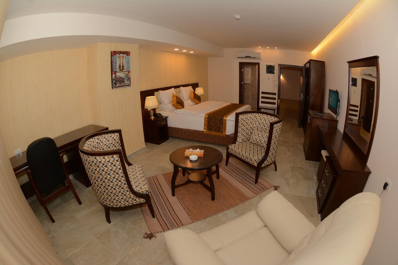 Royal Suites Nablus Eksteriør billede