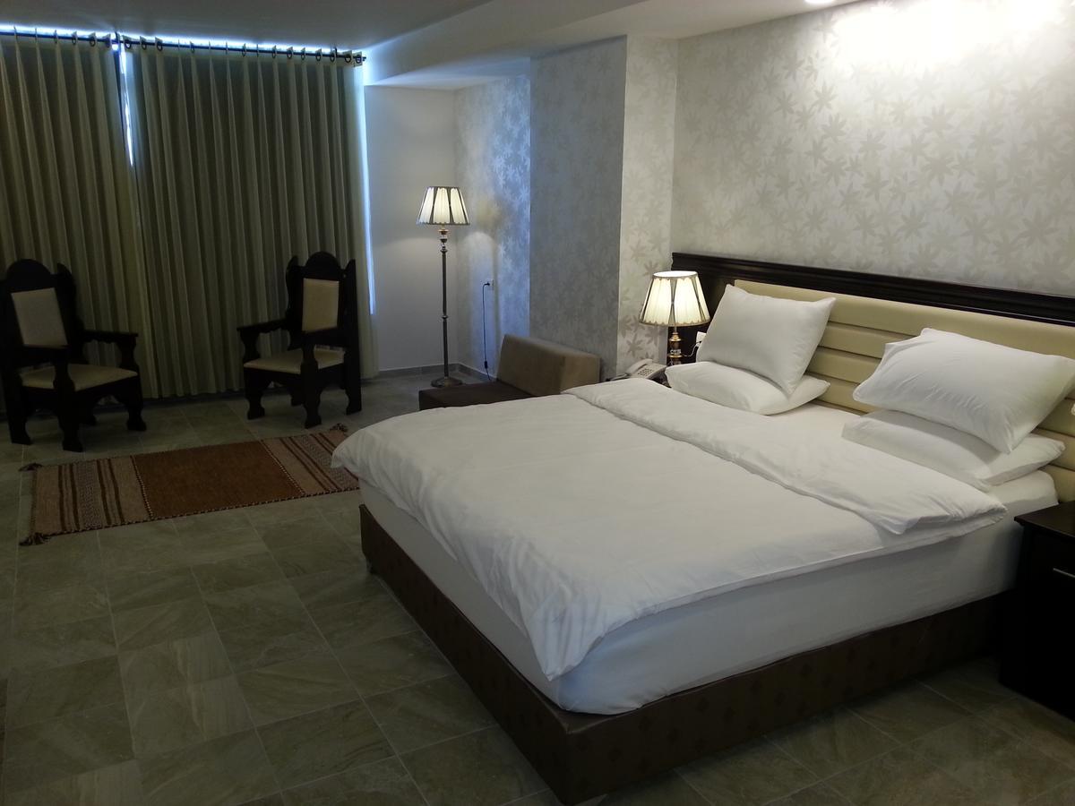 Royal Suites Nablus Eksteriør billede